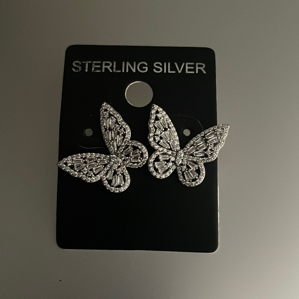 Beautiful white gold plated sterling silver earrings